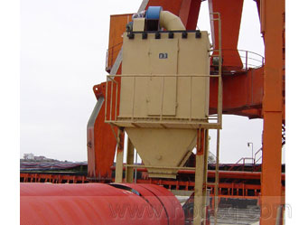 武漢冶煉行業(yè)MC-11型單機(jī)脈沖除塵器－河北喬達(dá)環(huán)?？萍? onmouseover=